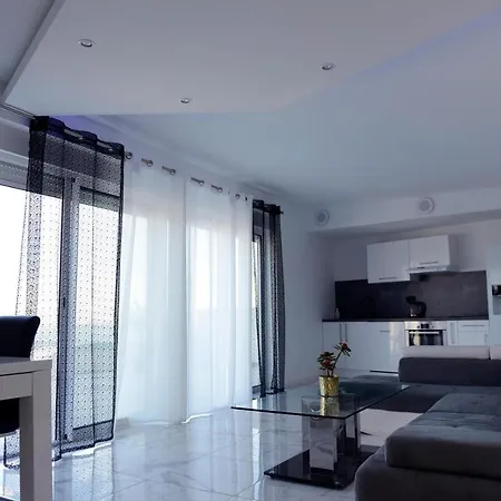 Rooftop Luxe Verduron Jacuzzi