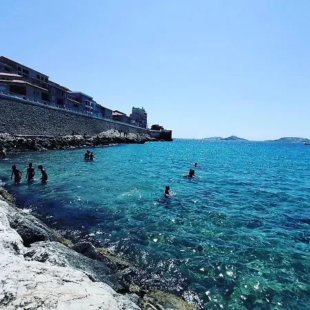 Vieux-port Avec Terrasse *