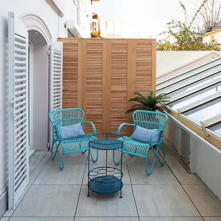 Maison Montgrand-vieux Port Appart hôtel 4*