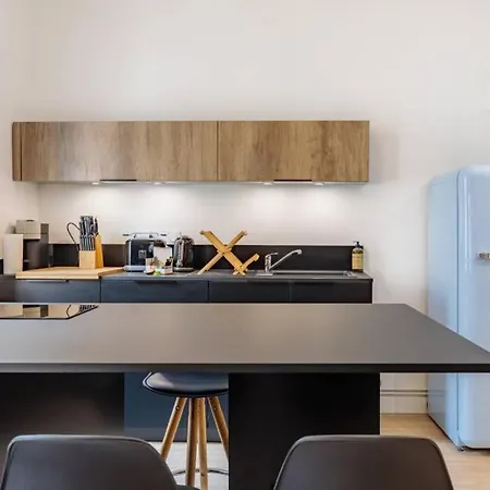Apartment Confortable T3, Classe 4*, Climatise Au Panier Marseille