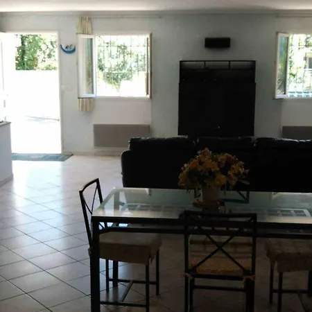 Apartment Pied A Terre 11° *