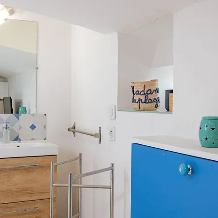 Apartment Confortable T3, Classe 4*, Climatise Au Panier *