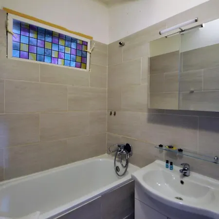 Apartament Near The Old Port