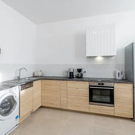 Appartamento Le Borély: Climatisé Avec 2 Chambres, à 800m De La