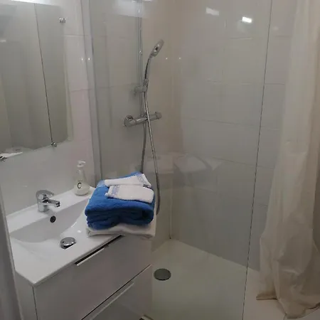 Appartement Studio Tout équipé En Plein Cœur De