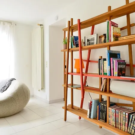 - Jardin Secret Apartment *