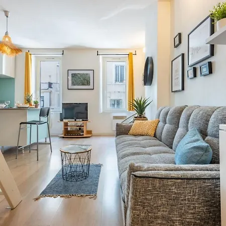 O Pied De Notre-dame Wifinetflixcentre-ville Apartment Marseille