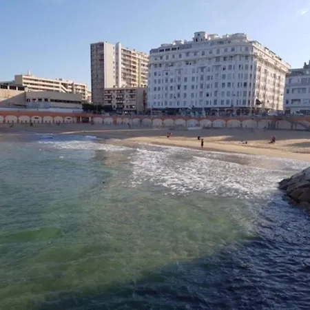 Les Pieds Dans L'eau Marseille