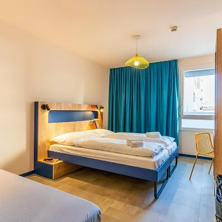 Hotel Meininger Centre La Joliette *
