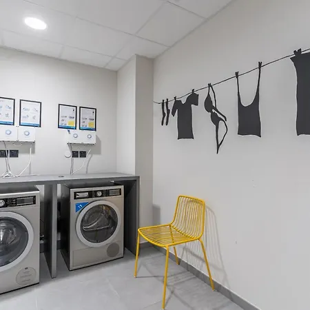 Hotel Meininger Centre La Joliette *