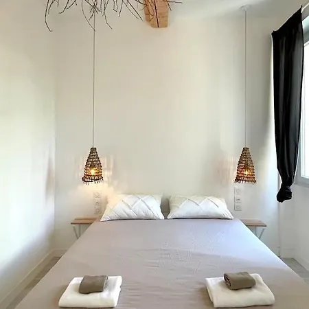 Lafrenchcasa Noailles Apartamento *