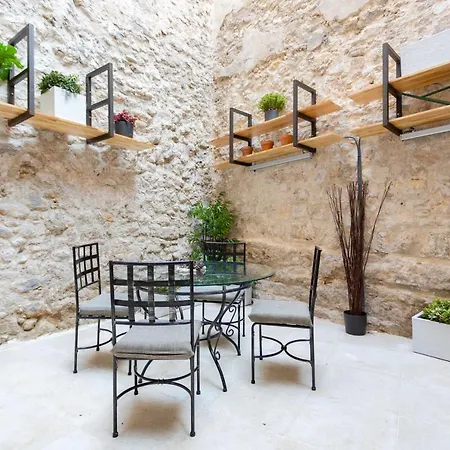 Jardin Secret Terrasse Panier Vieux-port *