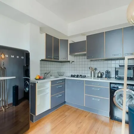 Splendide Sur La Place Aux Huiles - Air Appartement