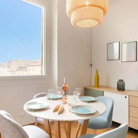 Appartement Splendide Sur La Place Aux Huiles - Air