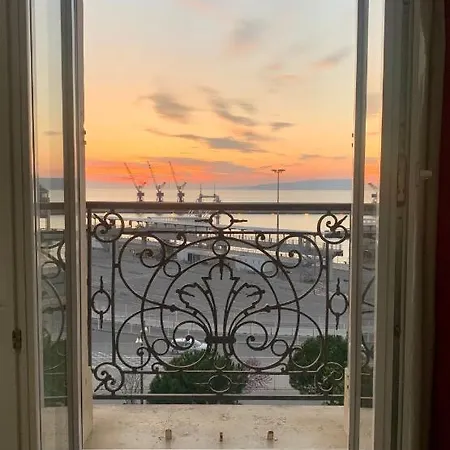Apartment Les Quais Du Port
