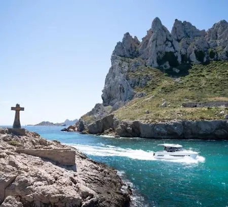 Le Cabanon De La Vierge Aux Goudes Holiday home Marseille
