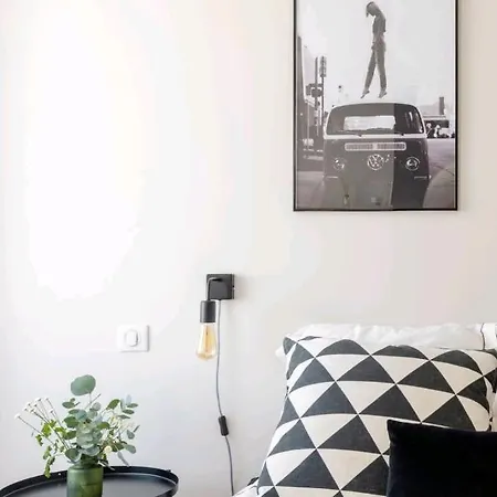 Apartment Cosy Rue Paradis *