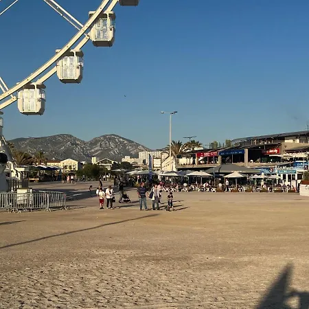 Apartment Sun Escape, Renove Climatise 3 Pieces 4-6 Pers, 350m De La Marseille