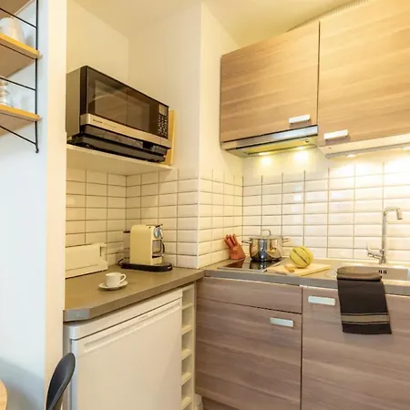 37 M2 With Terrace Near Velodrome *