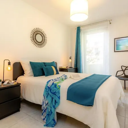 37 M2 With Terrace Near Velodrome Apartment Marseille