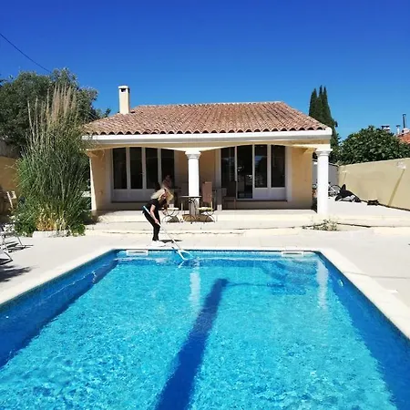 Piscine Privée Hébergement de vacances Marseille