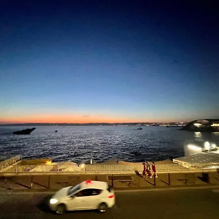 Apartment Splendid Sea Front Top Location *