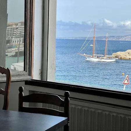 Splendid Sea Front Top Location *