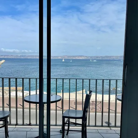 Splendid Sea Front Top Location *