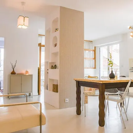 Apartment Grand 2 Chambres Avec Terrasse Parc Longchamp Marseille