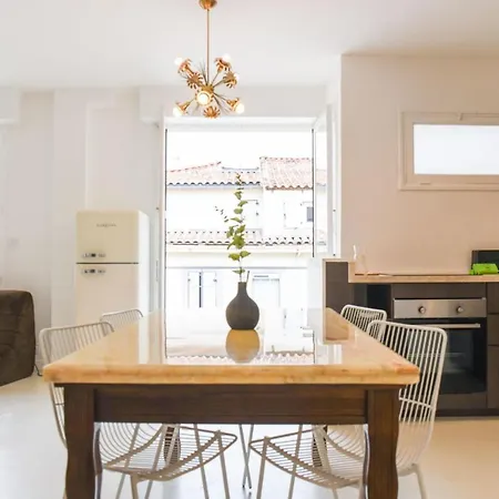 Grand 2 Chambres Avec Terrasse Parc Longchamp