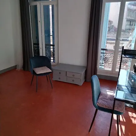 Quartier Des Createurs La Plaine Cours Julien Chambre Privée Dans Appartamento