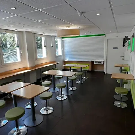 Ibis Budget Est Porte D'aubagne 2*