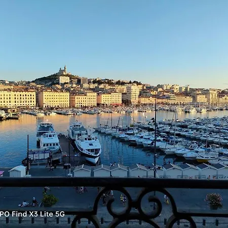 Design Et Vue Incroyable Port Daire *
