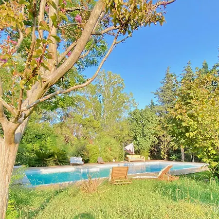 Holiday home Domaine Les Petits Champs: Les Penates *