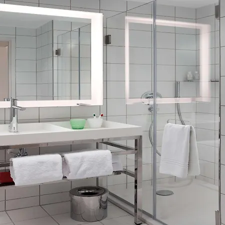 Mama Shelter Hotel 3*
