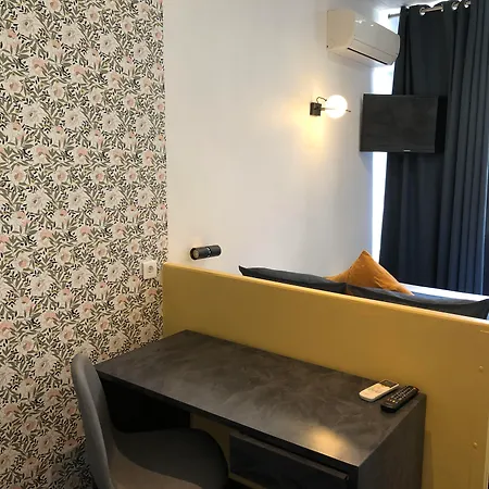 Boutique Azur 2*