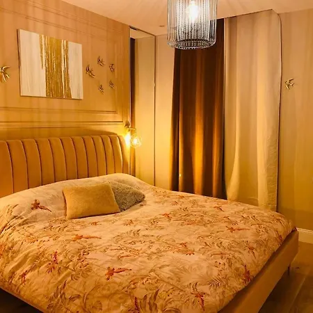 Les Tresors De Marseille, Vieux-port Apartment *