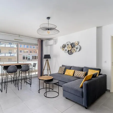 Panier, Major, De 47 M2, Parking Et Terrasse Apartment *
