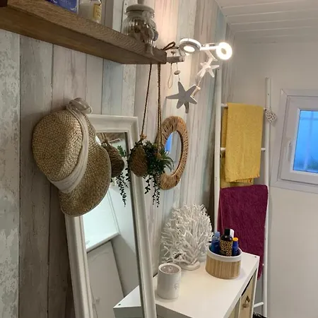 Petite Maison Cosy Avec Exterieur Marselha