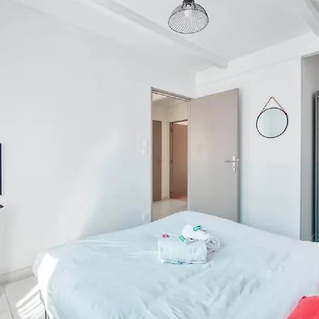 度假居 Maison De Agreable / Jardin *