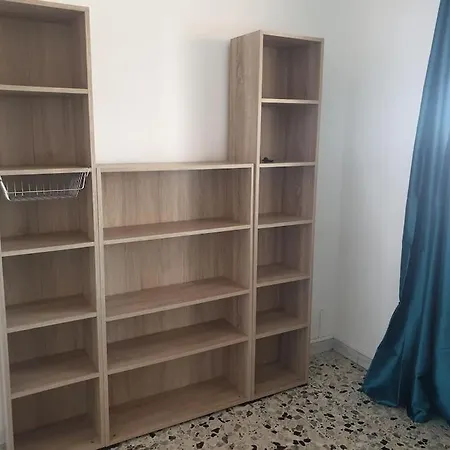 T3 Lumineux Dans Un Petit Immeuble,