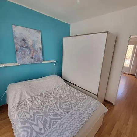 Air-conditioned With Bedroom And Balcony Apartment