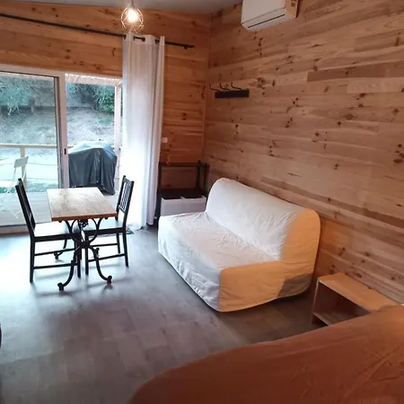 木屋 Le De La Treille 马赛