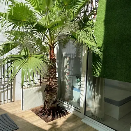 Le Camas Apartment *