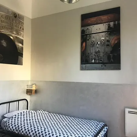 Maison D'Hotes La Bastide Bleue Гостевой дом *