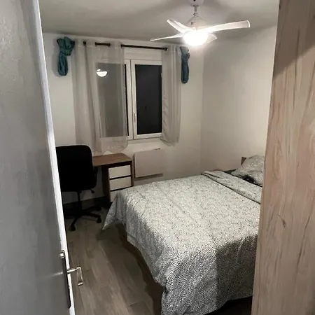 Apartment Superbe T3 Climatise Avec Balcon Parking Public Gratuit