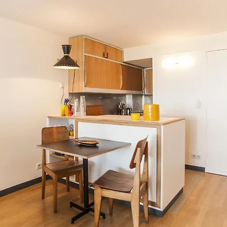 Cite Radieuse - Le Corbusier Apartment