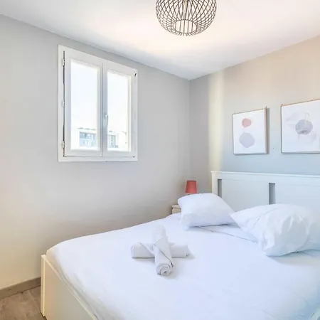 Magnificent 2 - Castellane District