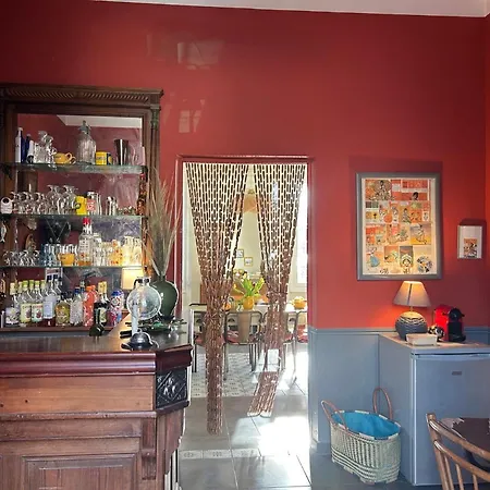Maison D'Hotes La Bastide Bleue Гостевой дом *