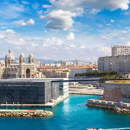Apartamento Climatise + Terrasse Marselha